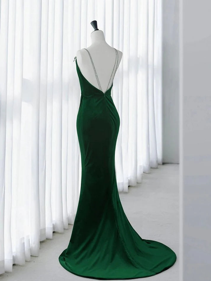 Emerald Green Velvet Rhinestone-Strap Mermaid Evening Gown with Train for Holiday Parties, Gala Dinners & Winter Weddings