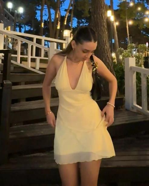 Coquette Cream Yellow Halter Neck Deep V Open-Back Chiffon Mini Evening Dresses for Beach Dinners & Summer Events