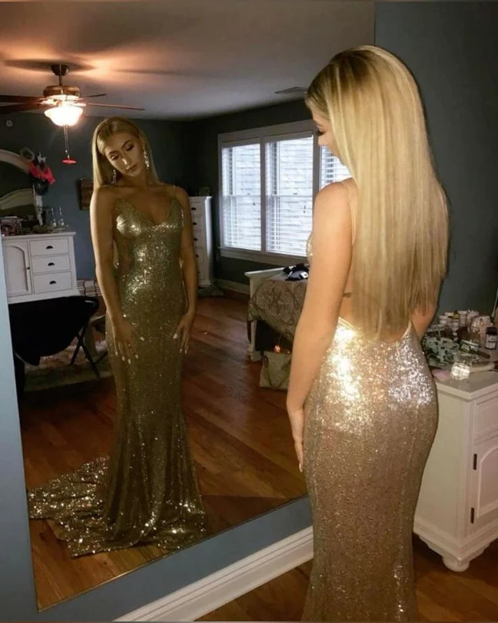 Glamorous Gold Sequin V-Neck Open-Back Mermaid Evening Dresses with Train for Prom & Red-Carpet Events