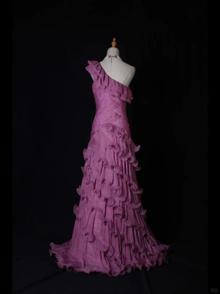 Romantic Dusty Lilac Pleated Chiffon One-Shoulder Ruffle Mermaid Evening Dresses with Train for Garden Weddings & Formal Galas